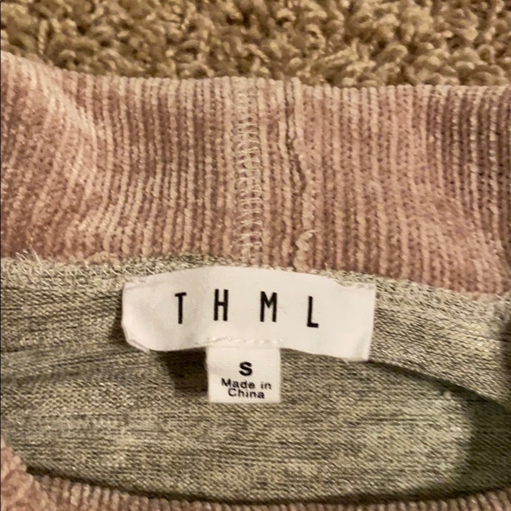 Sweater - Picture 2 of 2